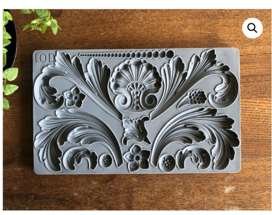 Acanthus Scroll Mould